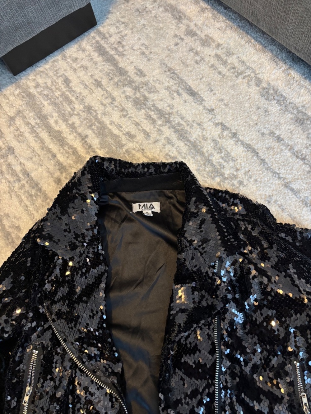 MIA Sequenced Jacket - Picture 3 of 4